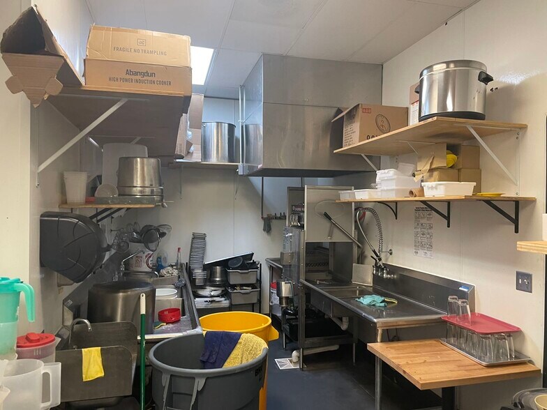 More Photos Of 12341 FM 1960 Rd W, Houston Restaurant For Lease