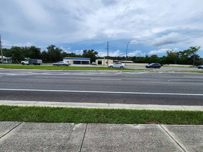 More Photos Of 17910 41 Hwy N, Lutz Industrial For Lease