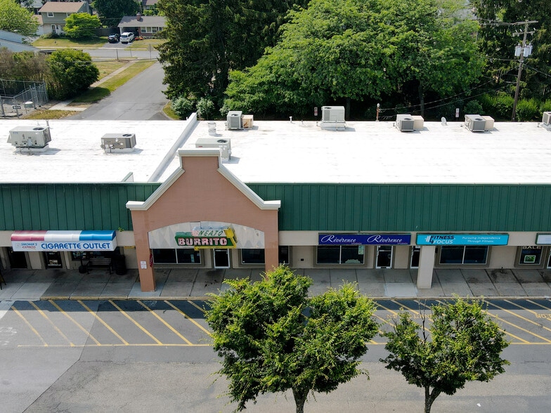 More Photos Of 5210-5260 Simpson Ferry Rd, Mechanicsburg Unknown For Lease