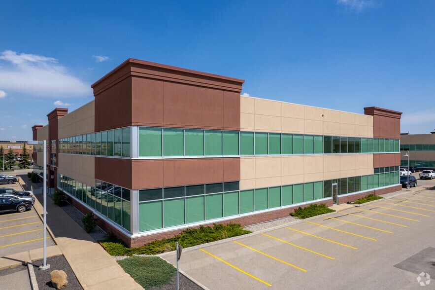 More Photos Of 3355 114th Ave SE, Calgary Office For Lease