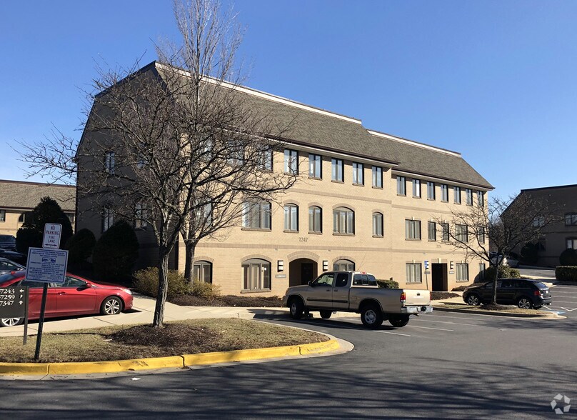 More Photos Of 7245-7251 Hanover Pky, Greenbelt Office For Sale