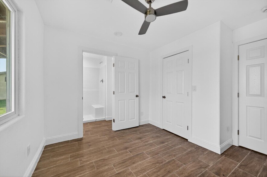 More Photos Of 6873 20th Ave, Lemoore Land For Sale