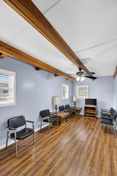 More Photos Of 3310 Henry Rd, Anniston Healthcare For Sale