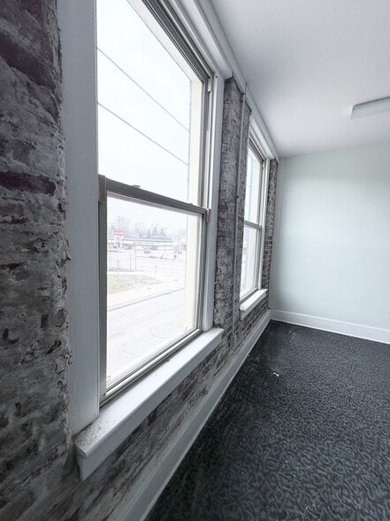 More Photos Of 5501 E Washington St, Indianapolis Storefront Retail Office For Sale