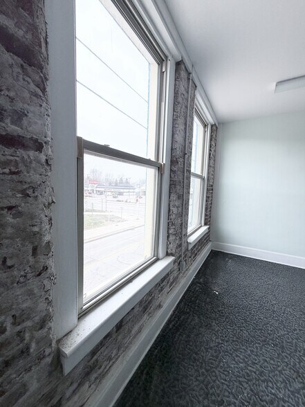More Photos Of 5501 E Washington St, Indianapolis Storefront Retail Office For Sale