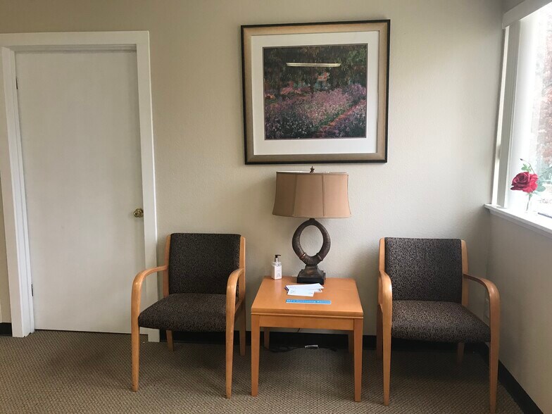 More Photos Of 825 Legion Way SE, Olympia Coworking Space
