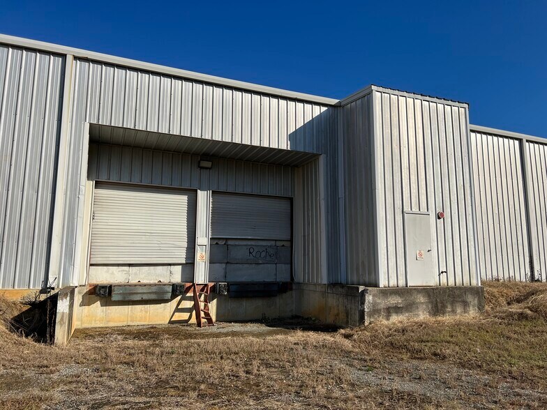 More Photos Of 409 Court st, Wrightsville Warehouse For Lease