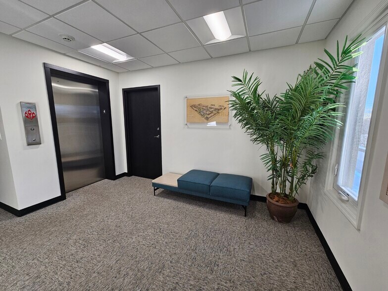 More Photos Of 1200 Chambers Rd, Columbus Office For Lease