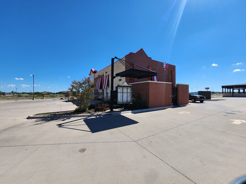 More Photos Of 1989 Hwy 351, Abilene Restaurant For Sale