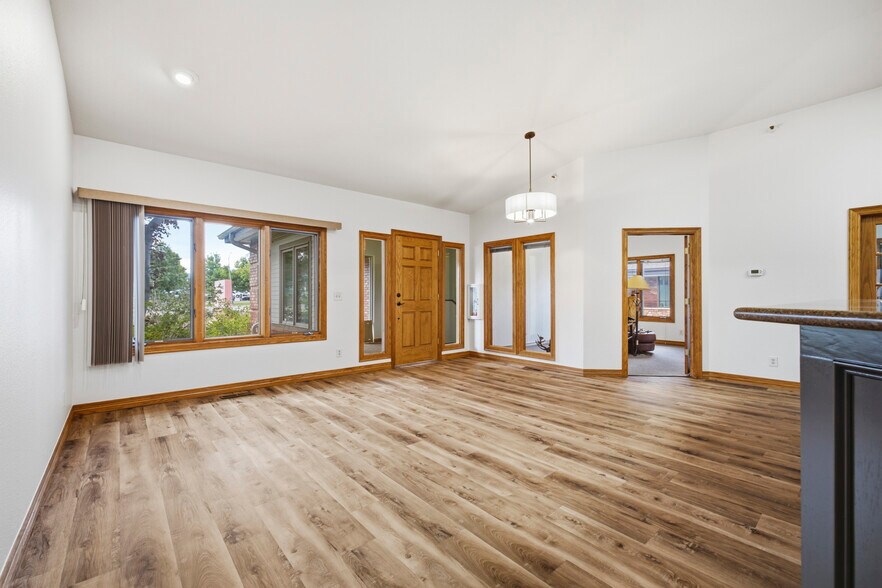 More Photos Of 4828 S College Ave, Fort Collins Office For Sale