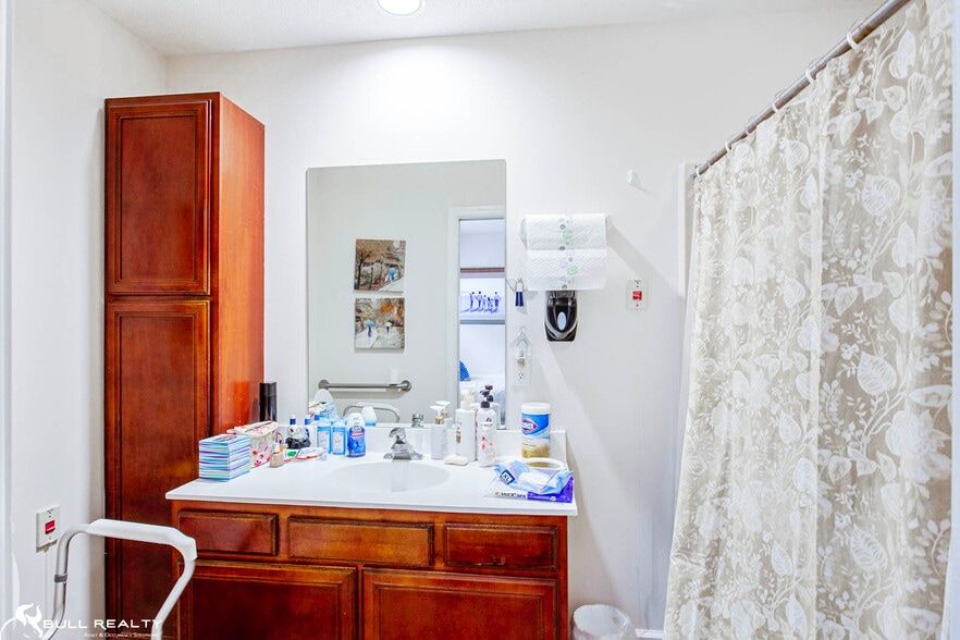 More Photos Of 8510 Whitefield Ave, Savannah Assisted Living For Sale