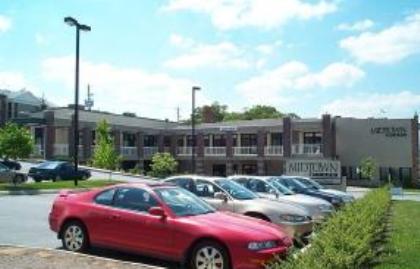 More Photos Of 84 Coxe Ave, Asheville Medical For Lease