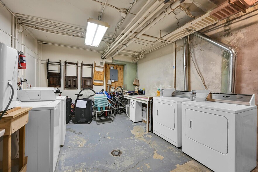 More Photos Of 1305 Hampden Blvd, Reading Multifamily For Sale