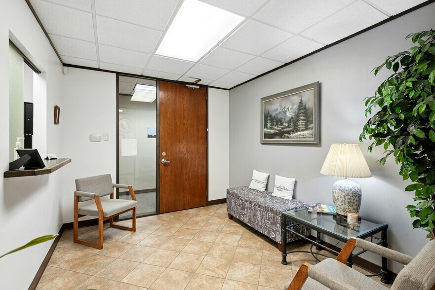 More Photos Of 3200 Steck Ave, Austin Office For Sale