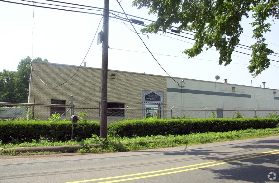 More Photos Of 88 Tyler Pl, South Plainfield Warehouse For Sale