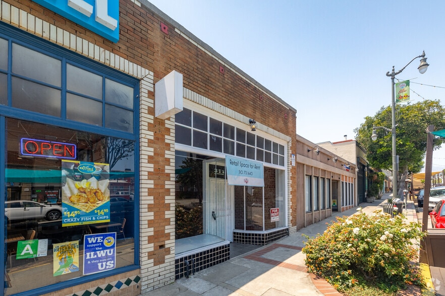 More Photos Of 309 W 7th St, San Pedro Restaurant For Lease