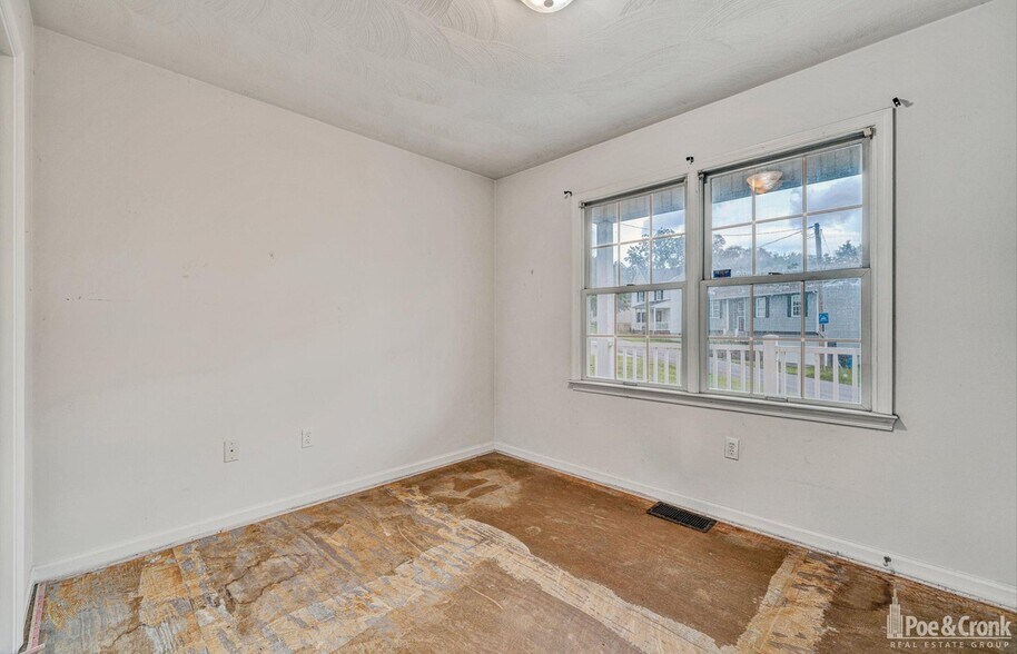 More Photos Of 1314 Archbold Ave NE, Roanoke Apartments For Sale