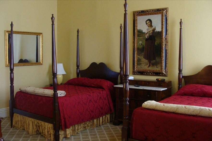 More Photos Of 201 N Pearl St, Natchez Hotel For Sale