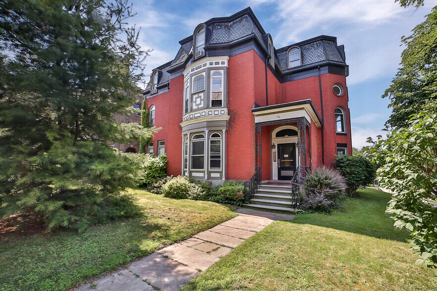 More Photos Of 176 North St, Buffalo Apartments For Sale