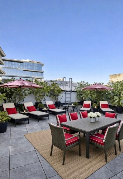 More Photos Of 312 Clematis St, West Palm Beach Loft Creative Space For Sale