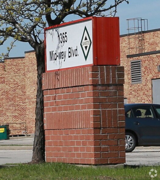 More Photos Of 1365 Mid-way Blvd, Mississauga Warehouse For Lease