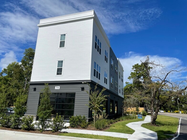 More Photos Of 724 S Kerr Ave, Wilmington Apartments For Lease
