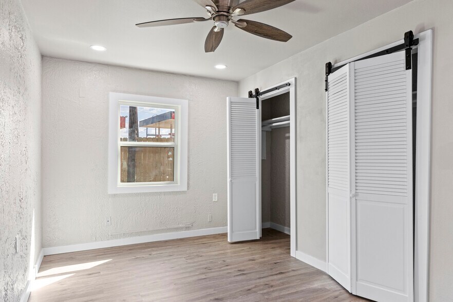 More Photos Of 4704 Judson Rd, Longview Office Residential For Sale