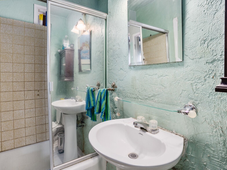 More Photos Of 25828 President Ave, Harbor City Land For Sale