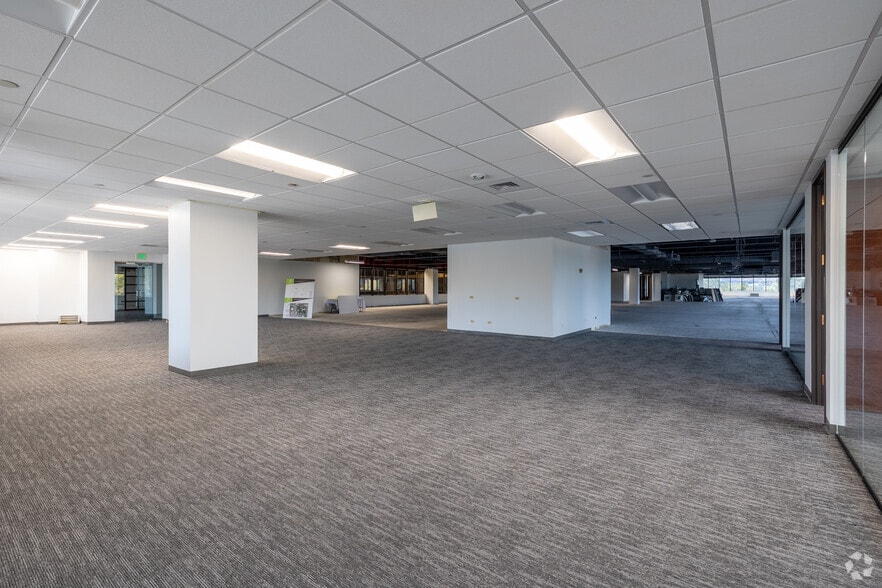 More Photos Of 9110 E Nichols Ave, Centennial Office For Sale