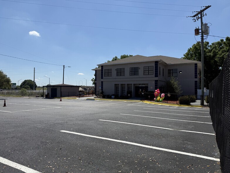 More Photos Of 1511 S US Highway 301, Tampa Office For Sale