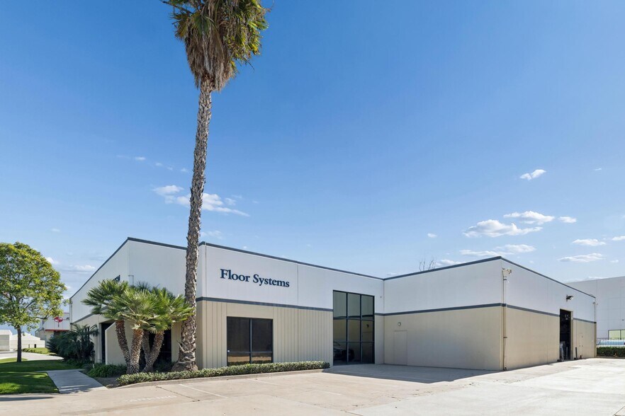 Primary Photo Of 5130 E Hunter Ave, Anaheim Warehouse For Sale