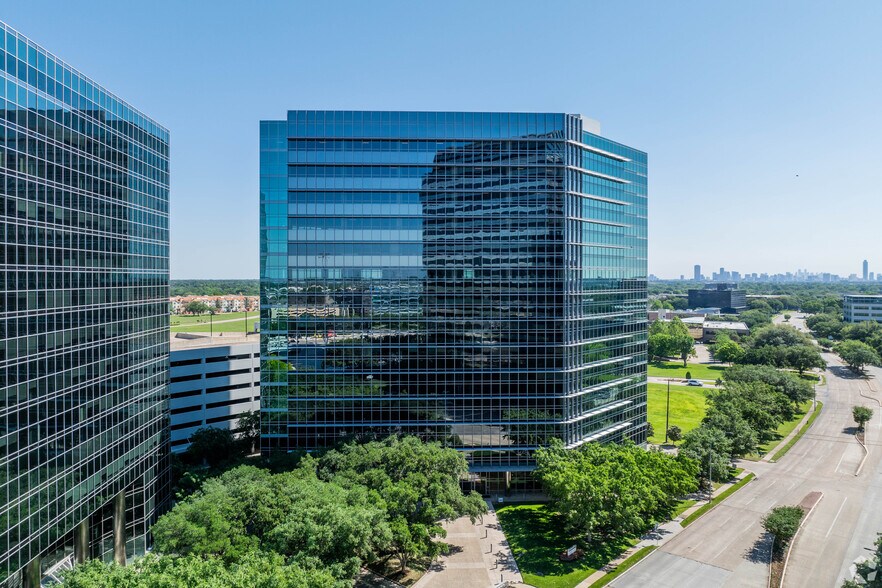 Primary Photo Of 10350 Richmond Ave, Houston Office For Lease