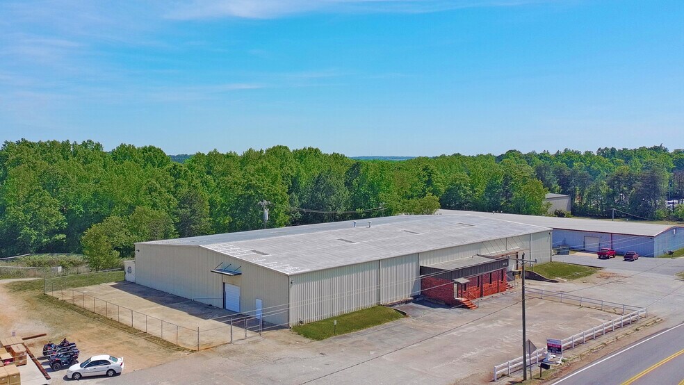 More Photos Of 449 E Suber Rd, Greer Warehouse For Sale