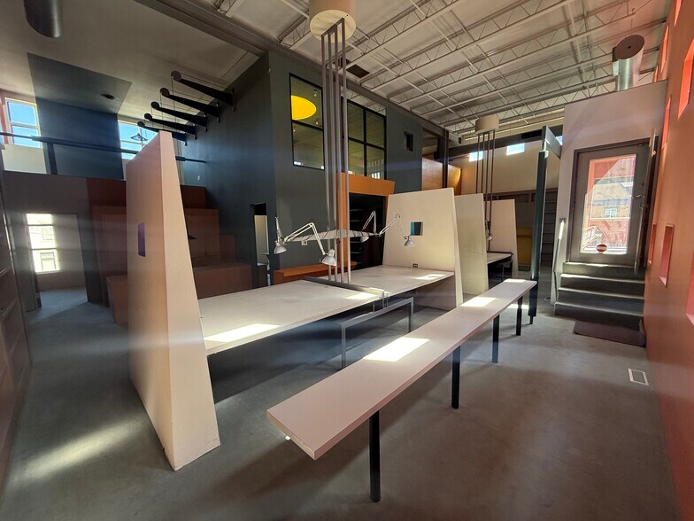 More Photos Of 357 N Craig St, Pittsburgh Office For Lease