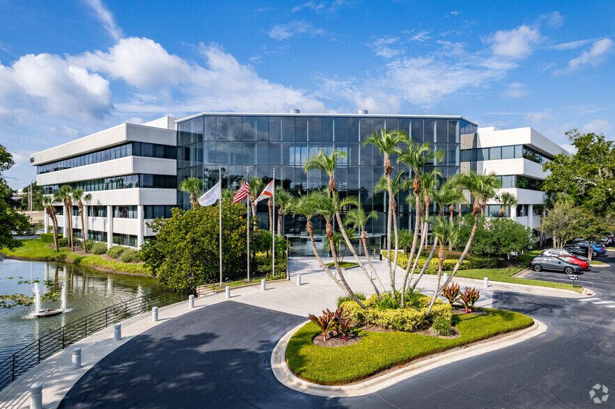 Primary Photo Of 555 Winderley Pl, Maitland Coworking Space