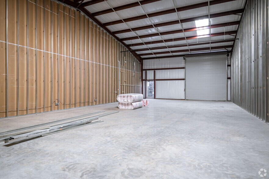 More Photos Of 5111 Spring Stuebner Rd, Spring Unknown For Sale