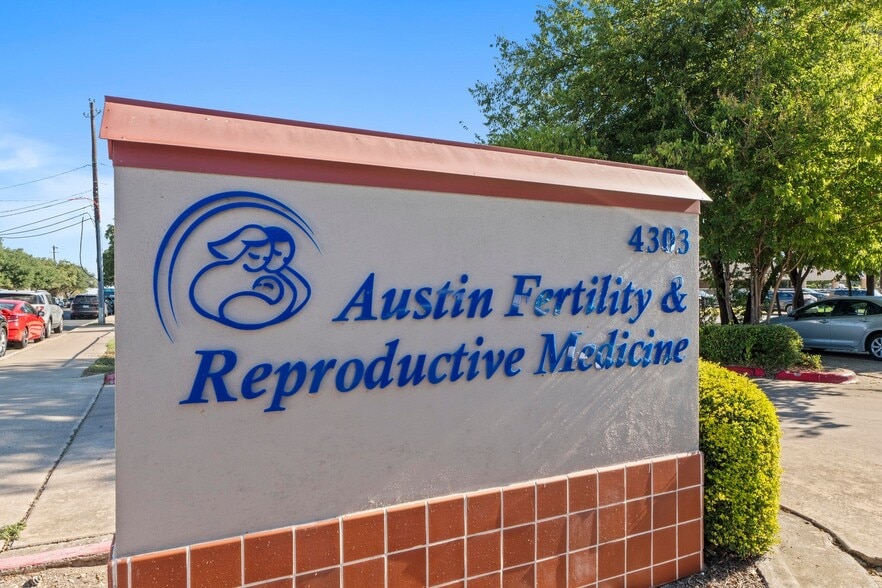 More Photos Of 4320 James Casey St, Austin Medical For Sale