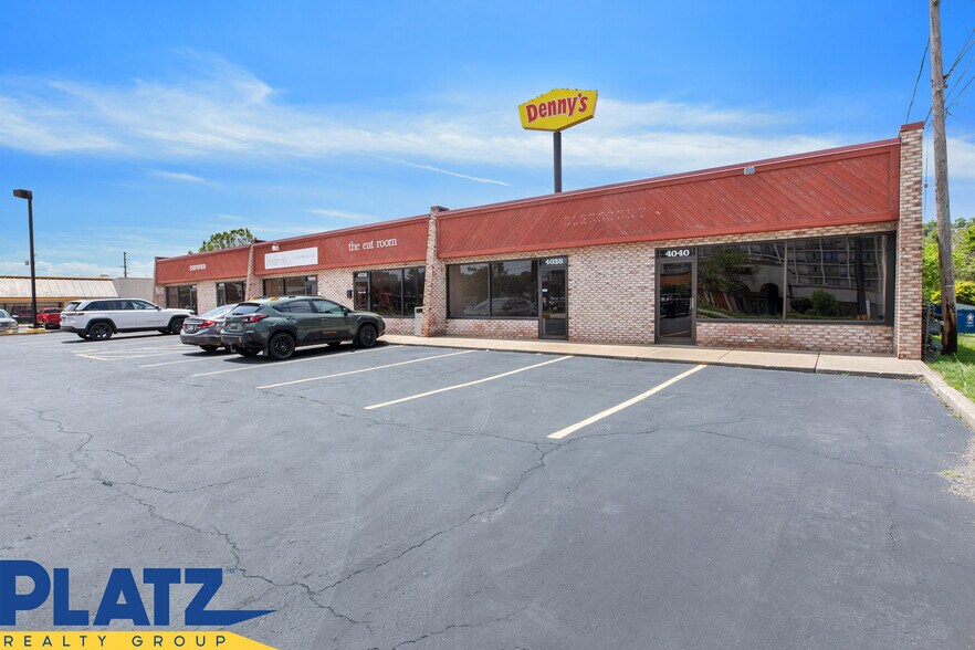 More Photos Of 4024-4040 Belmont Ave, Youngstown Freestanding For Lease