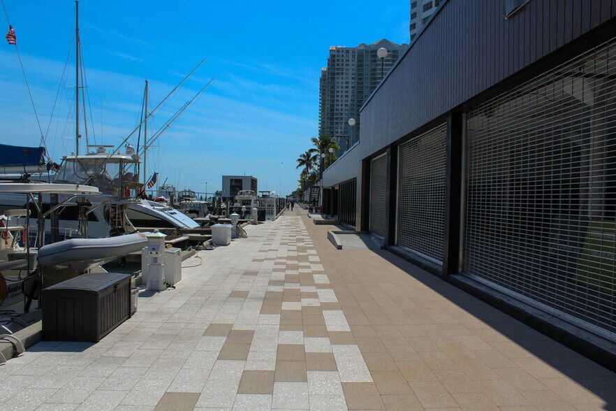 More Photos Of 801 Brickell Bay Dr, Miami Apartments For Sale