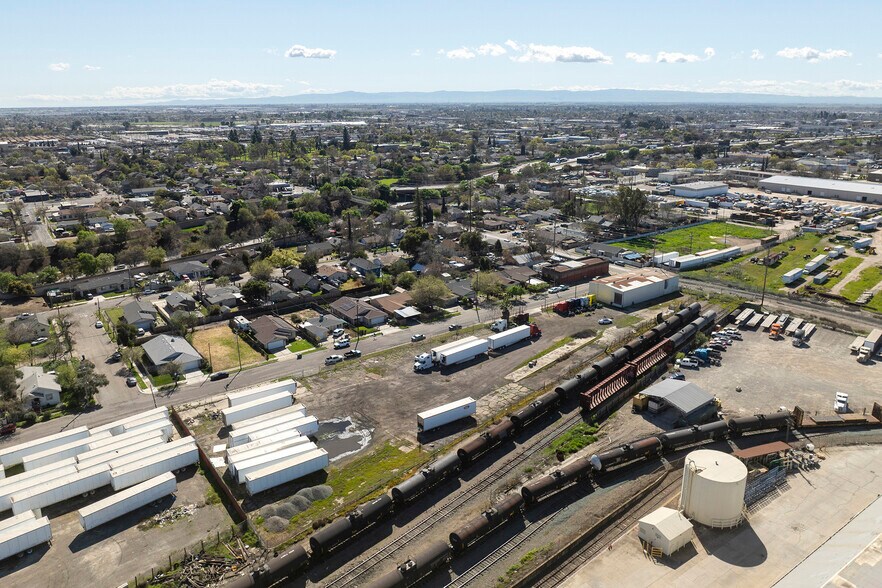 More Photos Of 2025 E Weber Ave, Stockton Land For Lease