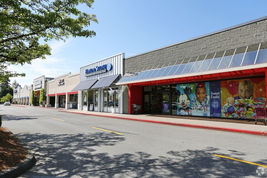More Photos Of 15600 NE 8th St, Bellevue General Retail For Sale