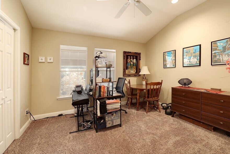 More Photos Of 1911 Lightsey Rd, Austin Apartments For Sale