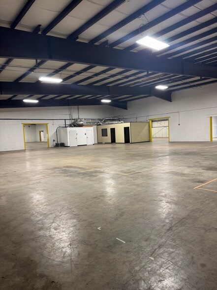 More Photos Of 1190 Old Belt Way, Rural Hall Manufacturing For Lease