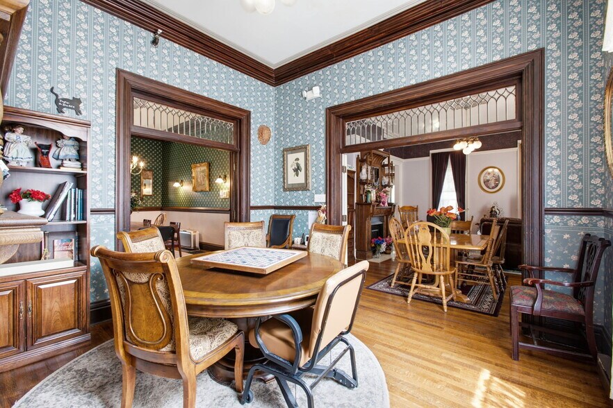 More Photos Of 915 N H St, Fremont Assisted Living For Sale