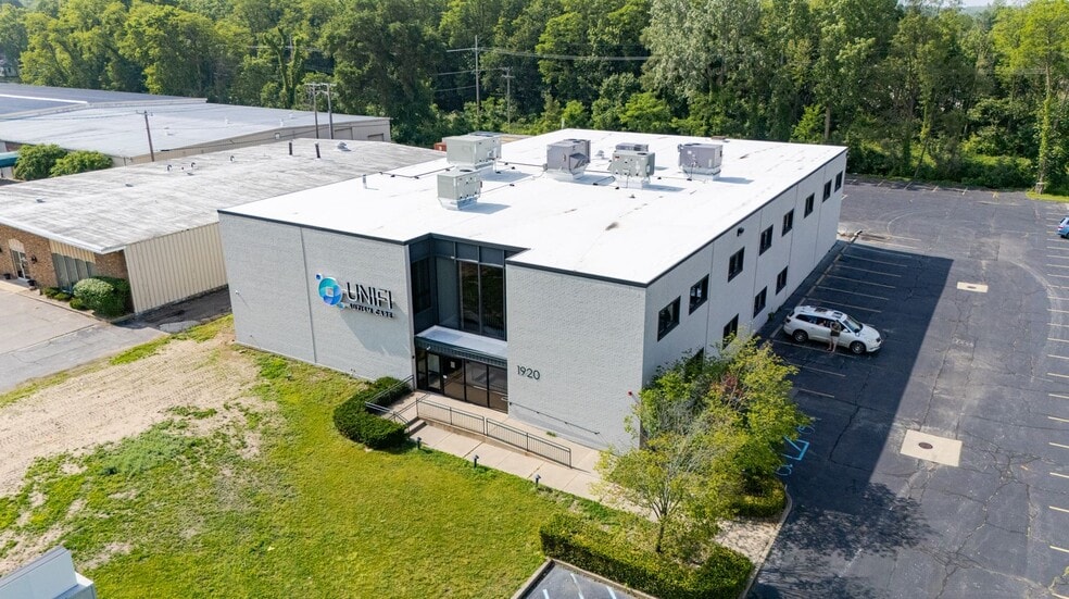 More Photos Of ,  Office For Sale