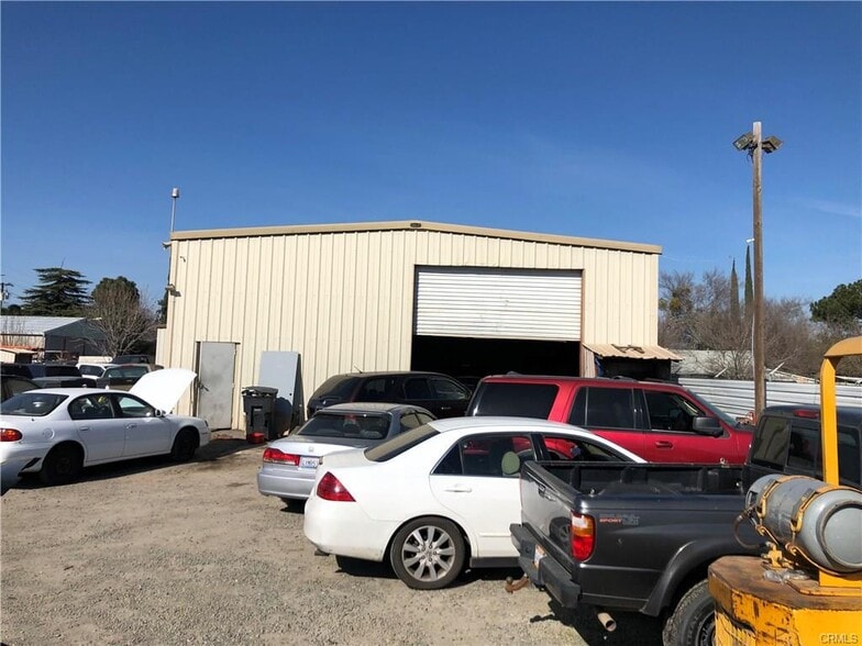 Primary Photo Of 29 E Cone Ave, Merced Office For Lease