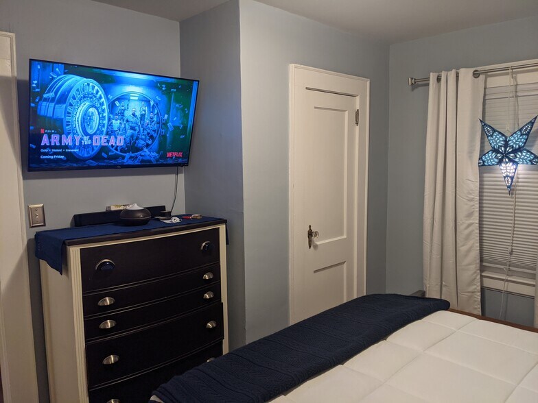 More Photos Of 4033 W Tyvola Rd, Charlotte Specialty For Sale