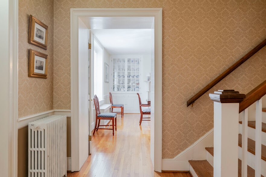 More Photos Of 610 New Hope Rd, Staunton Specialty For Sale