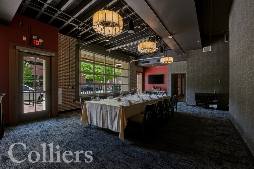 More Photos Of 610 W Idaho St, Boise Restaurant For Sale
