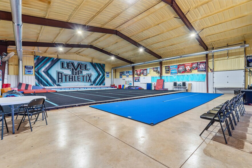 More Photos Of 22339 Rockwell Ave, Blanchard Warehouse For Sale